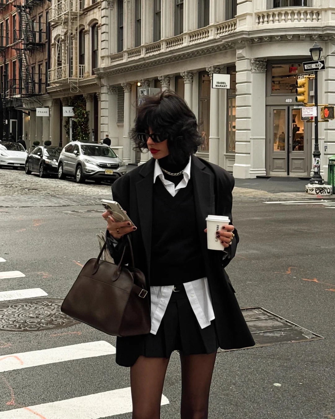 2025-26秋冬趋势都是“栗”人的穿搭