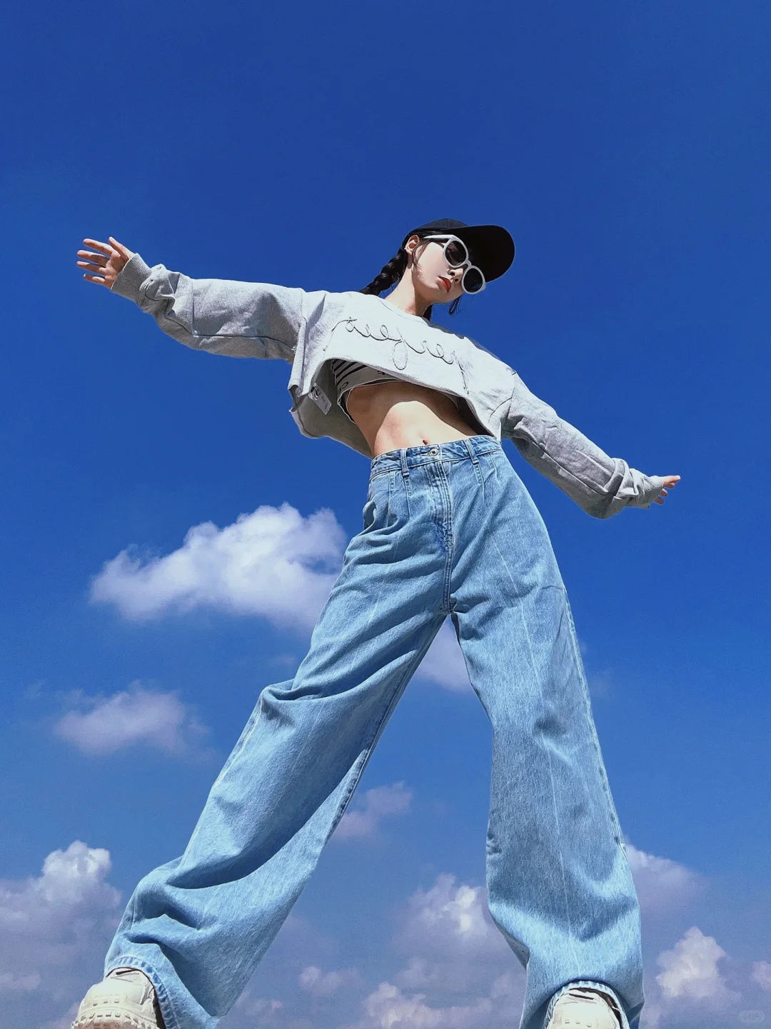 天空自由感拍照姿势☁️天空广角张力拍照pose