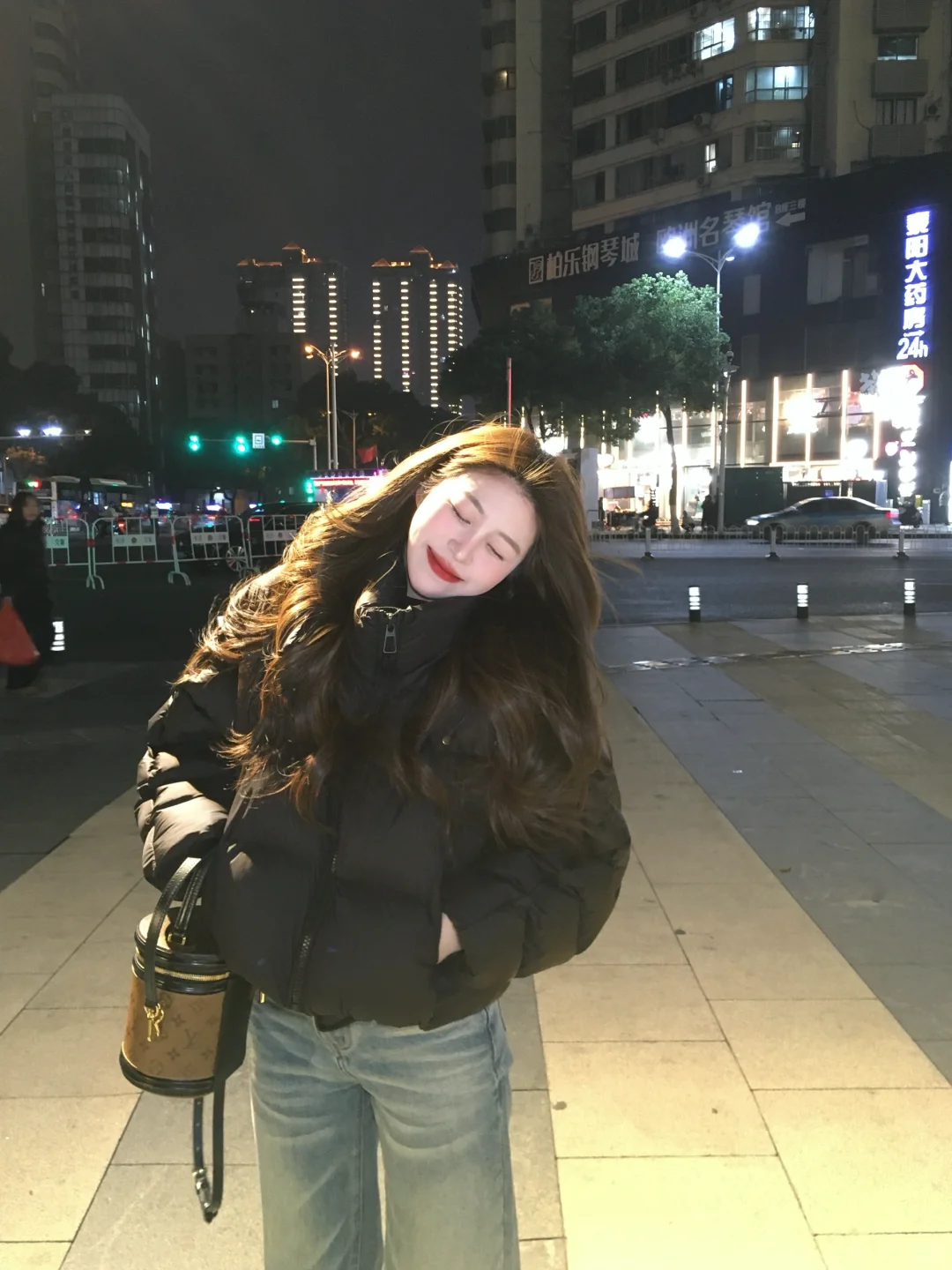 一年一度小黑袄～