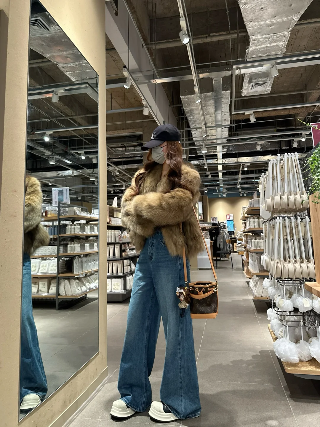 琥珀色皮草➕复古阔腿裤～不露腿高级慵懒感