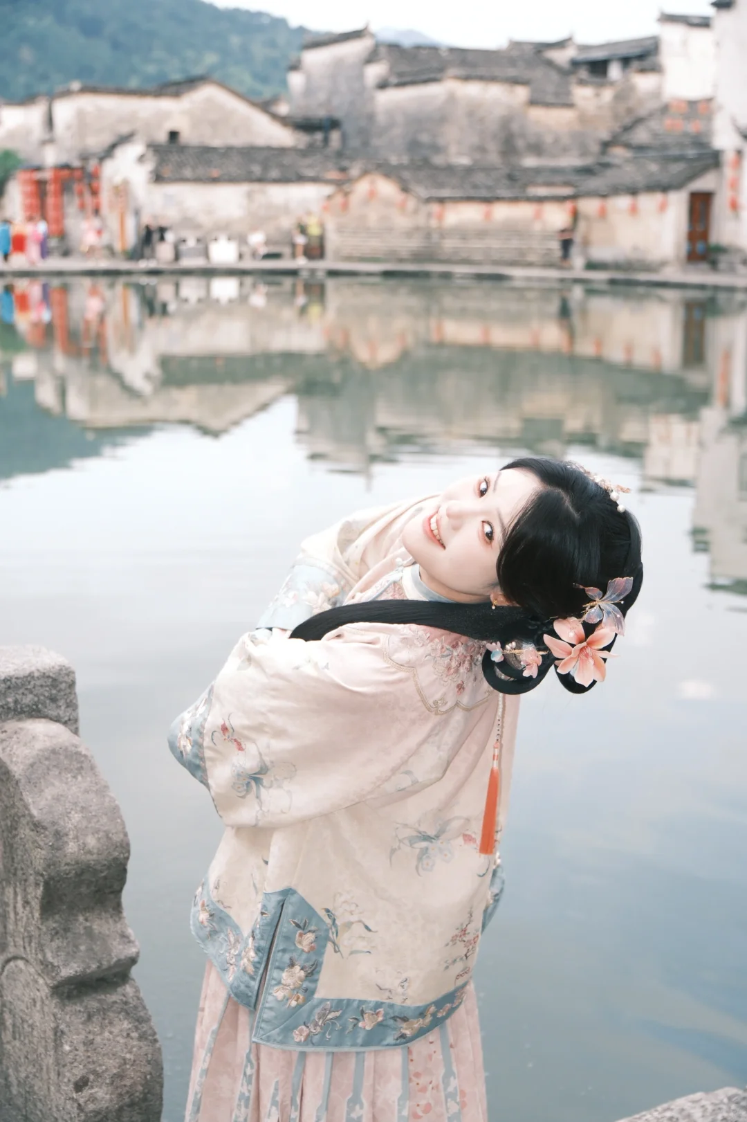 那年杏花微雨，我在徽州当大小姐