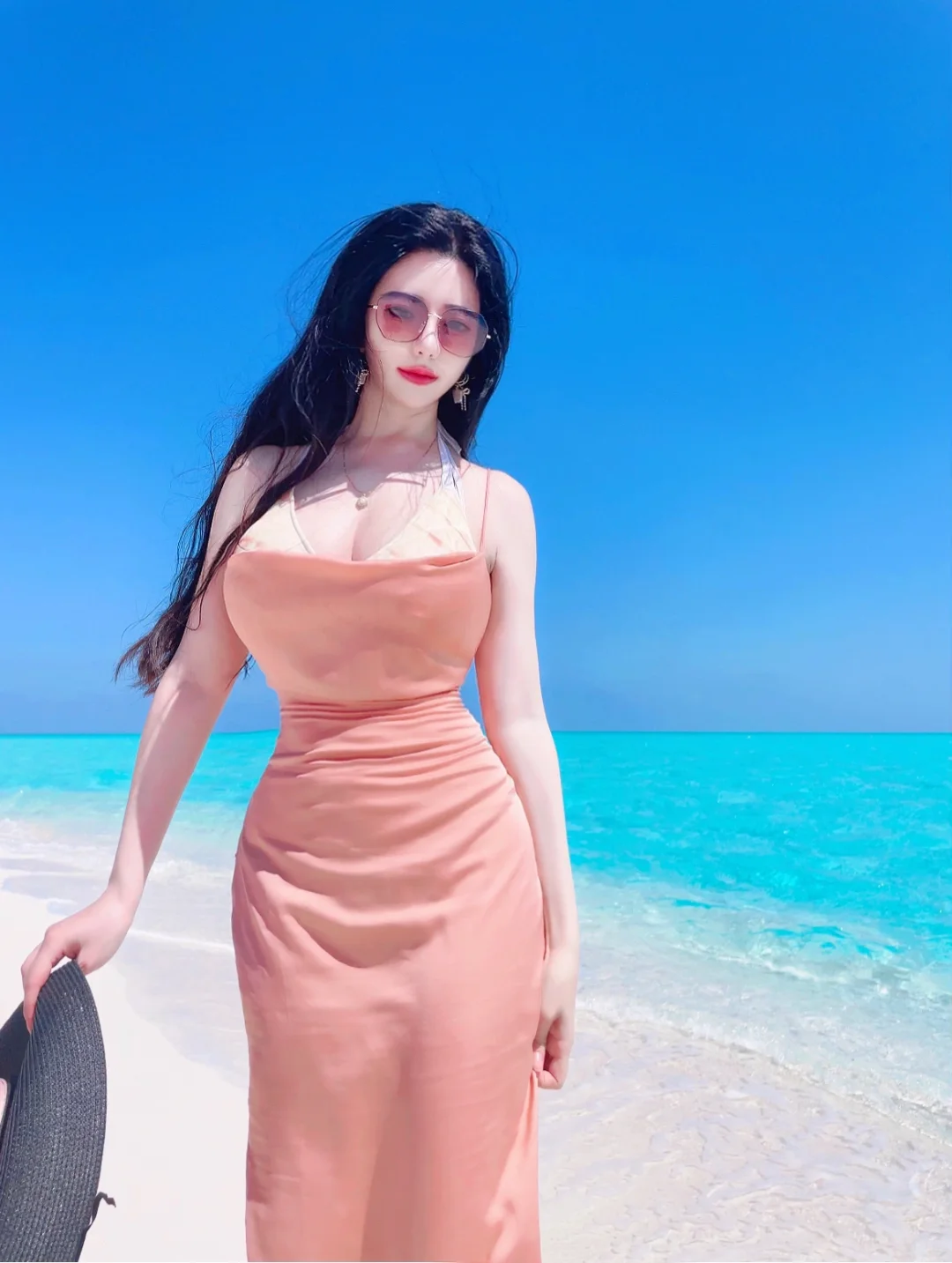 我身材这么好，不这么穿可惜唉