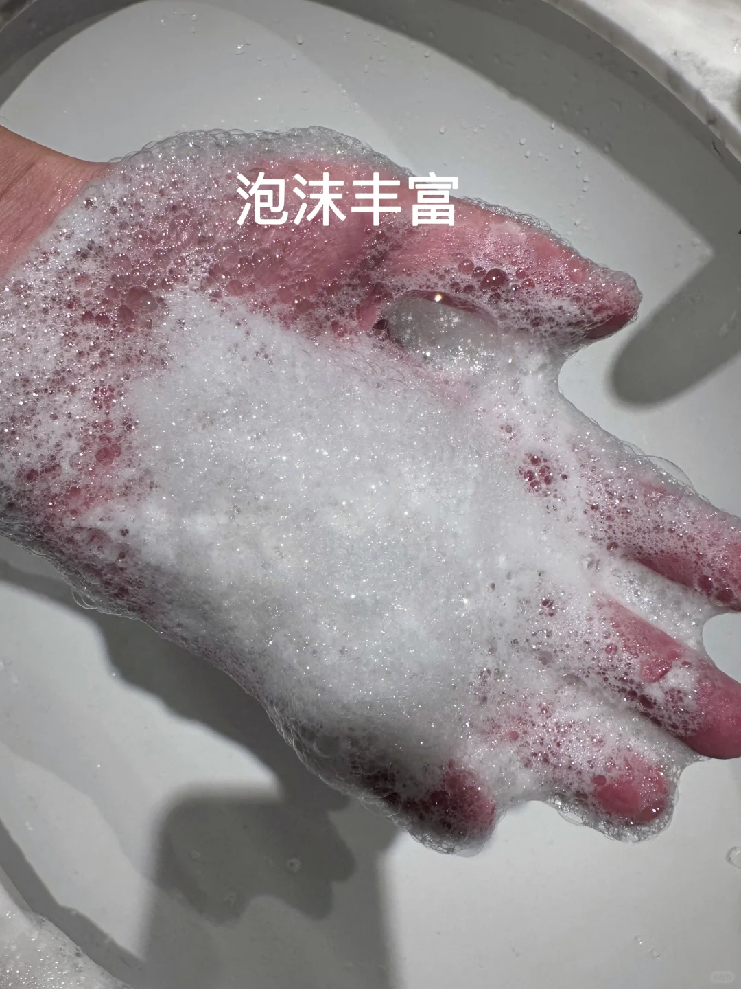 37岁靠发量撑起颜值