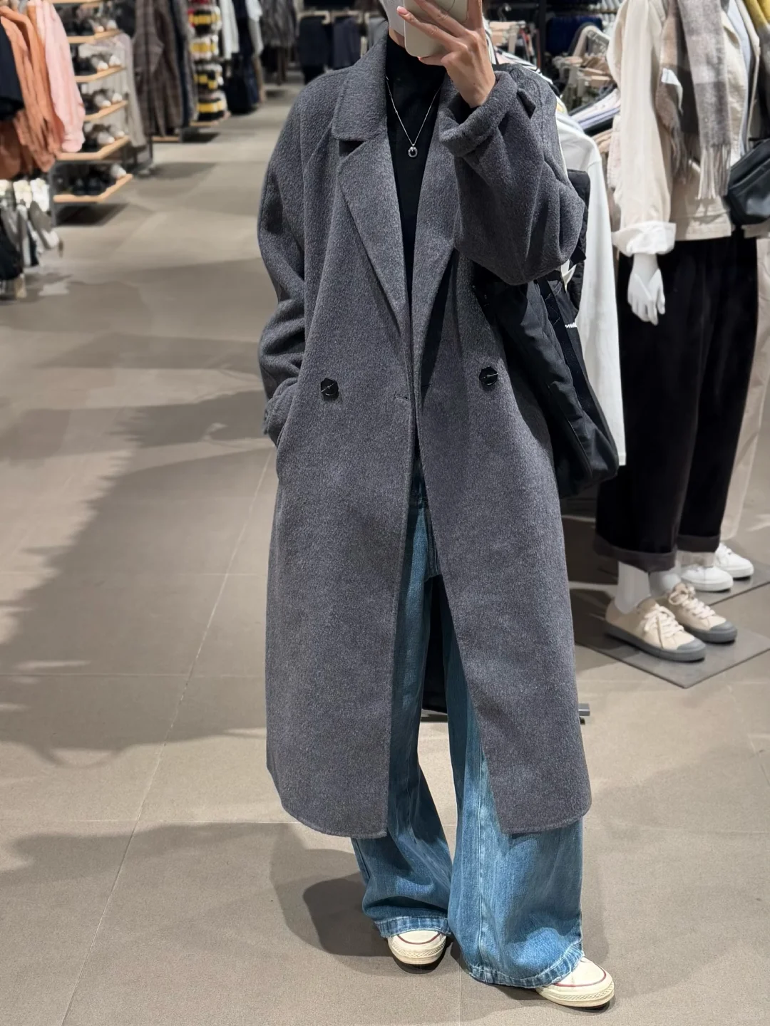 🍂灰色大衣简约气质穿搭～