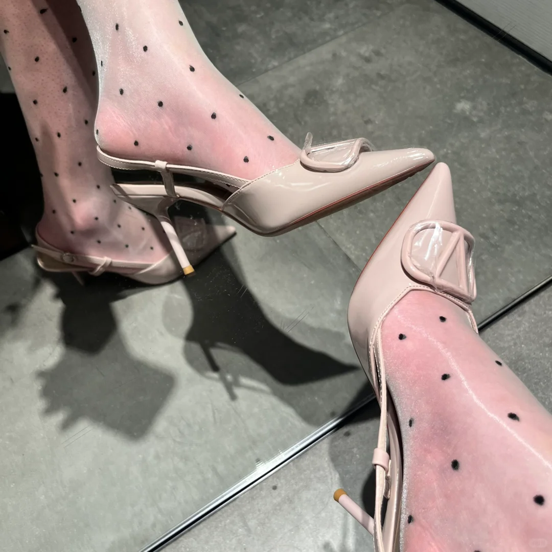 我爱死这双袜子