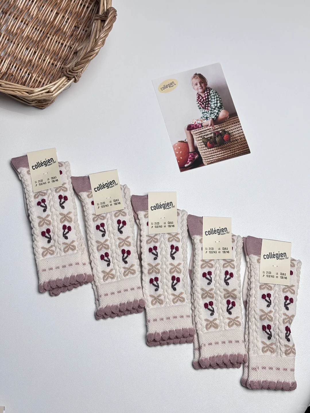 Collegien爆款白色樱桃袜，美死了