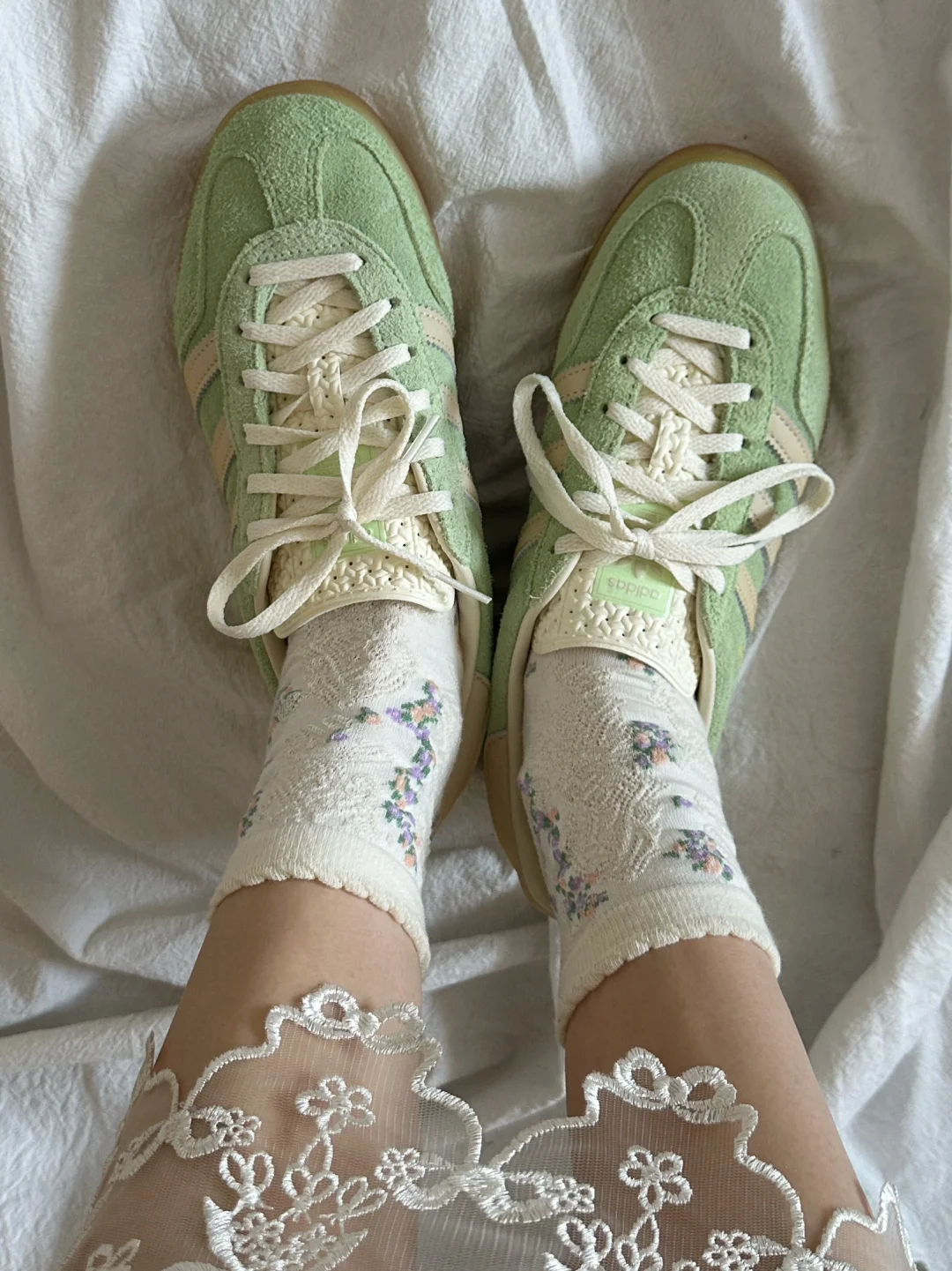 Adidas🍈｜找到了最适合gazelle的花花袜子！