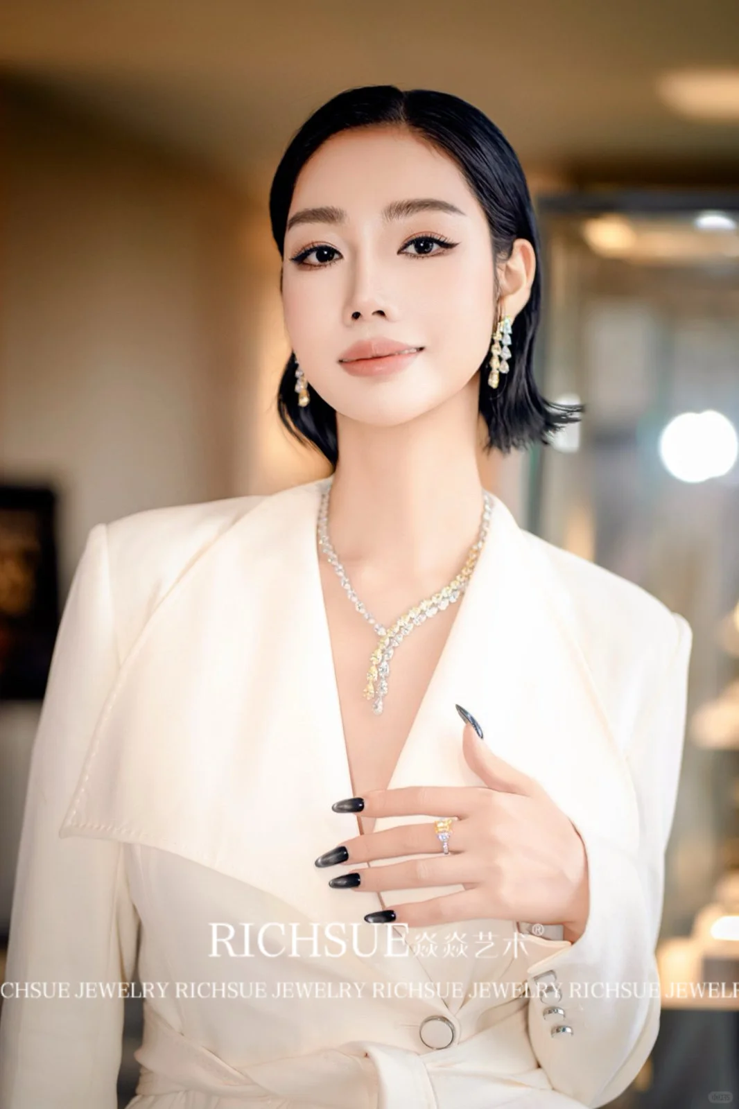 中秋节快乐｜珠宝首饰是女人最好的医美