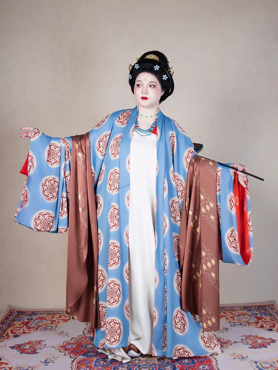 谁能拒绝古风美人呢？！同样的衣服不同的风