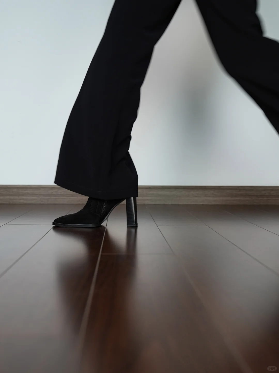 超高跟！怒长10厘米