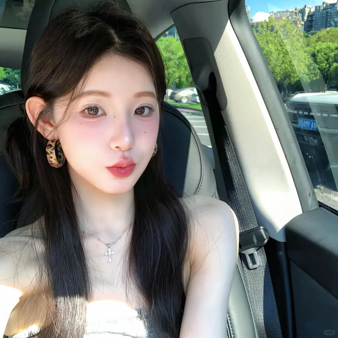 Wechat|阳光明媚绿色系女生头像