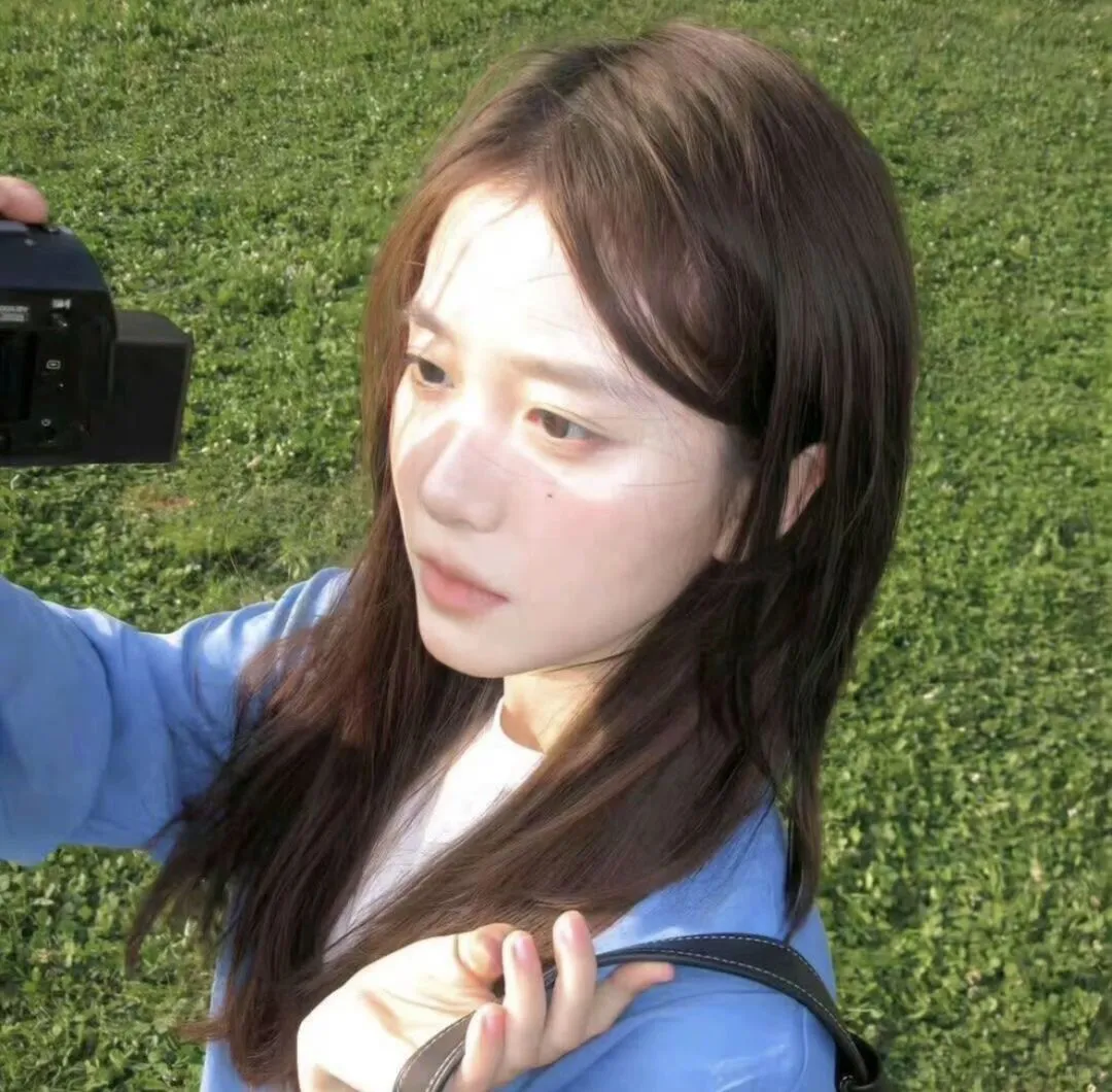 𝙒𝙚𝘾𝙝𝙖𝙩 | 女生头像🫧