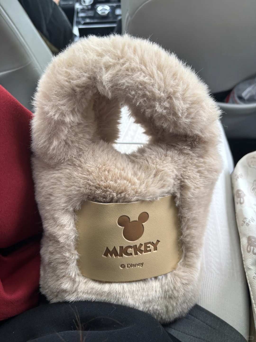 奶白袜就是性感又美萌啊🥺🥺🥺