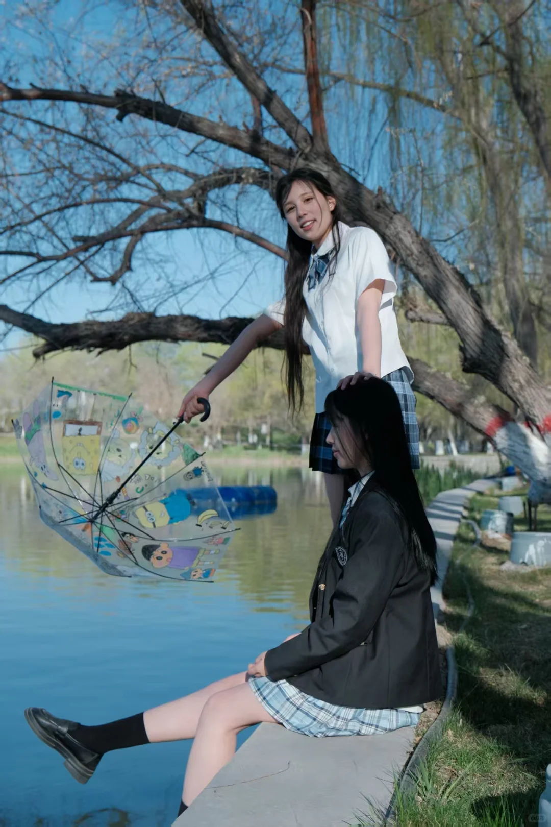 校园剧里的草坪永远生机勃勃！