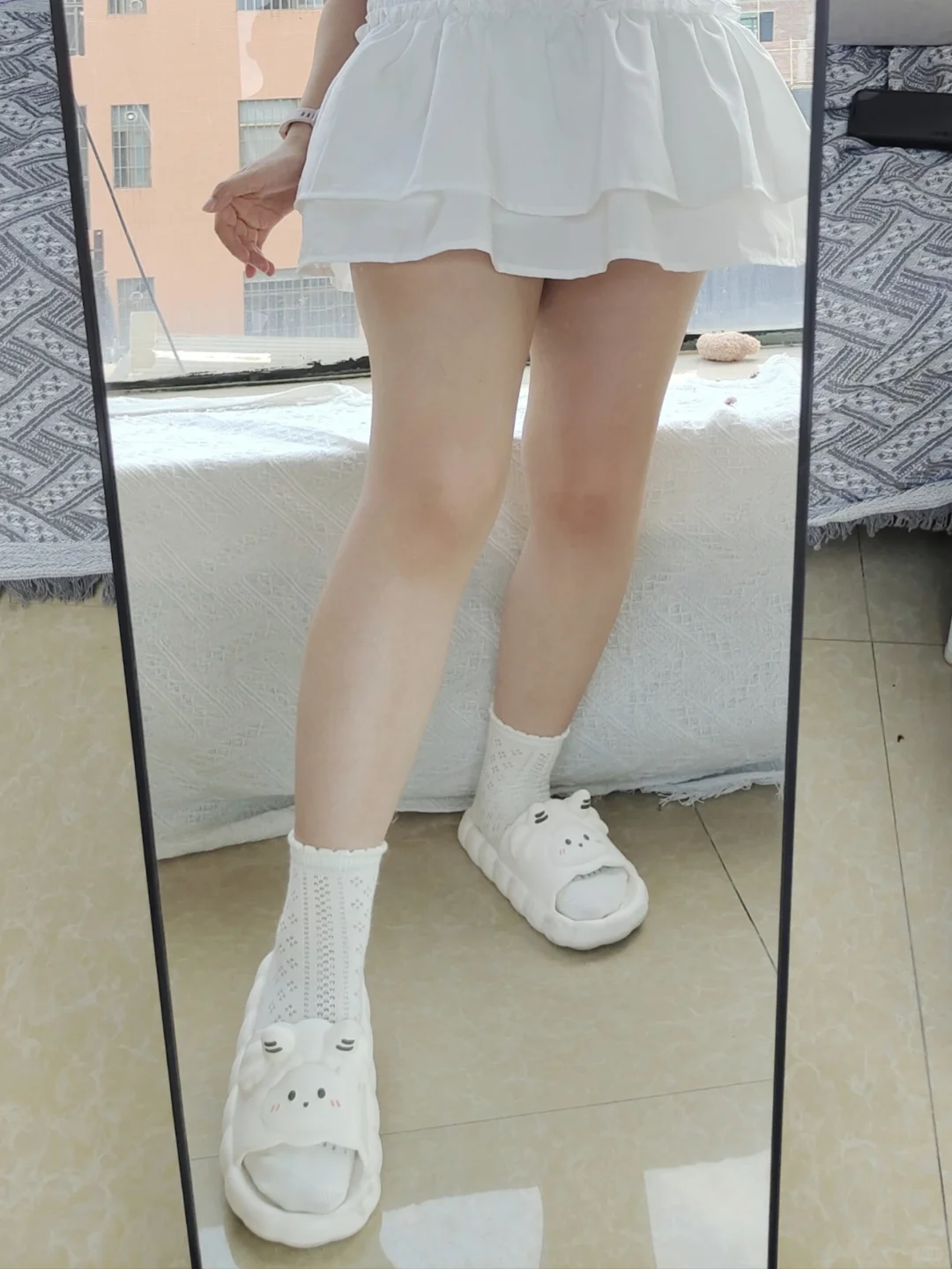 小花边➕小镂空袜子，真滴真滴好阔爱啊！！