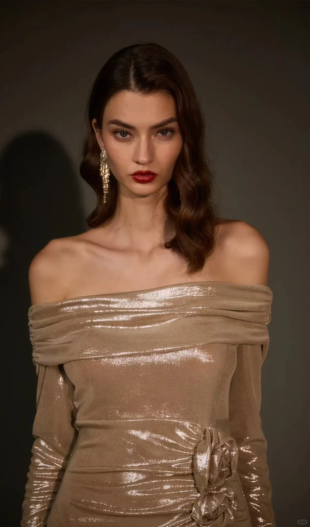 完美身材和脸蛋