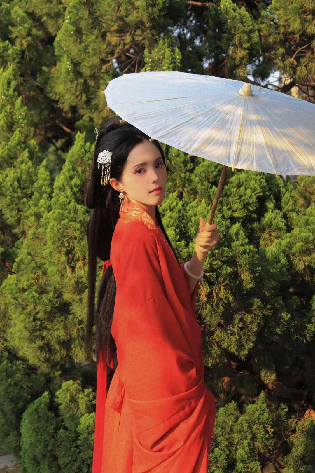 邯郸女摄📷｜战国袍还是红色是最经典的！