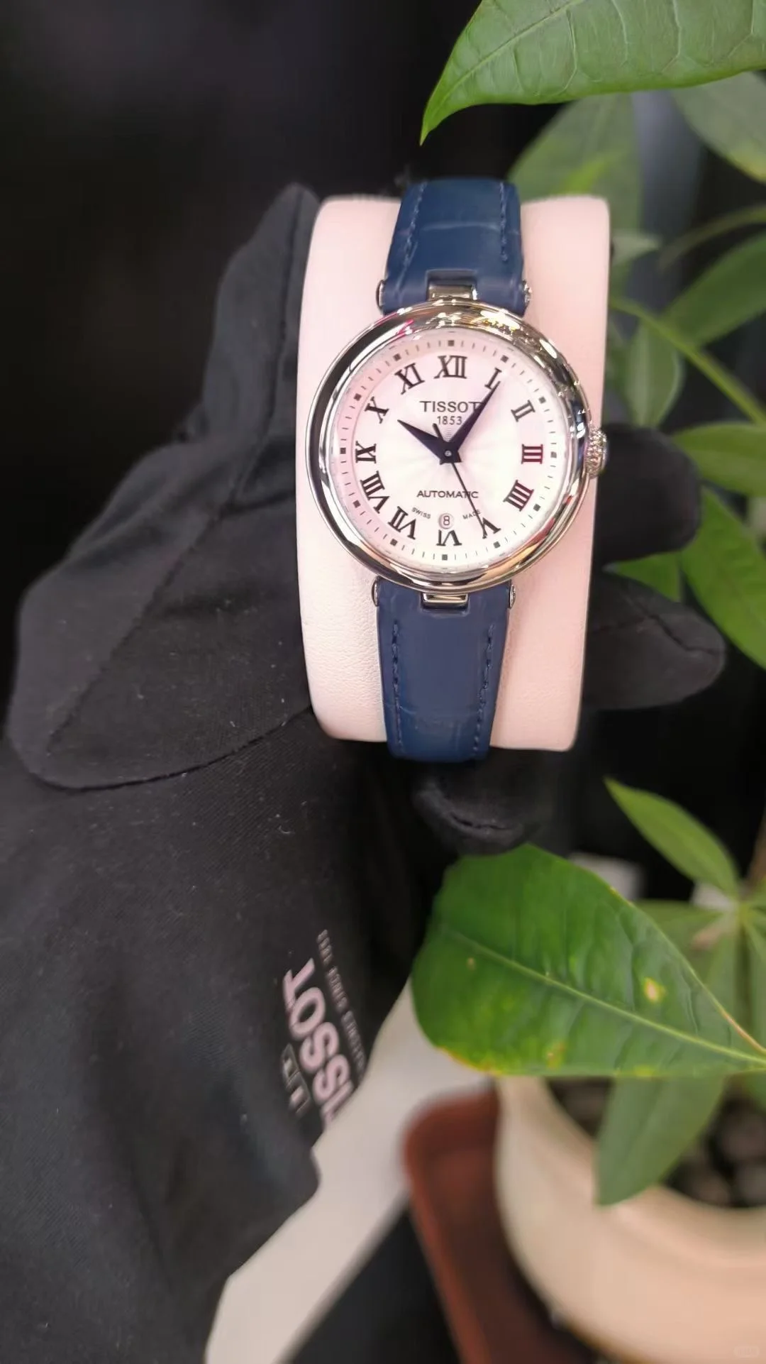 天梭小美人 颜值与实力并存的女士机械表