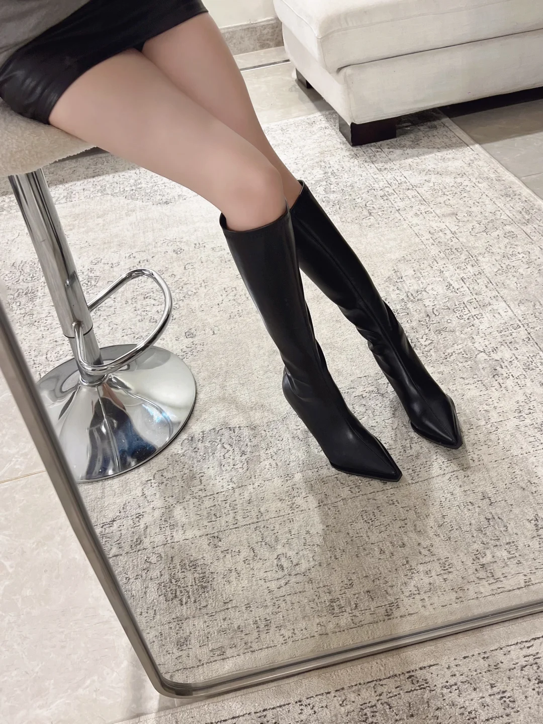 小鸟腿的靴子怎么这么好看呢