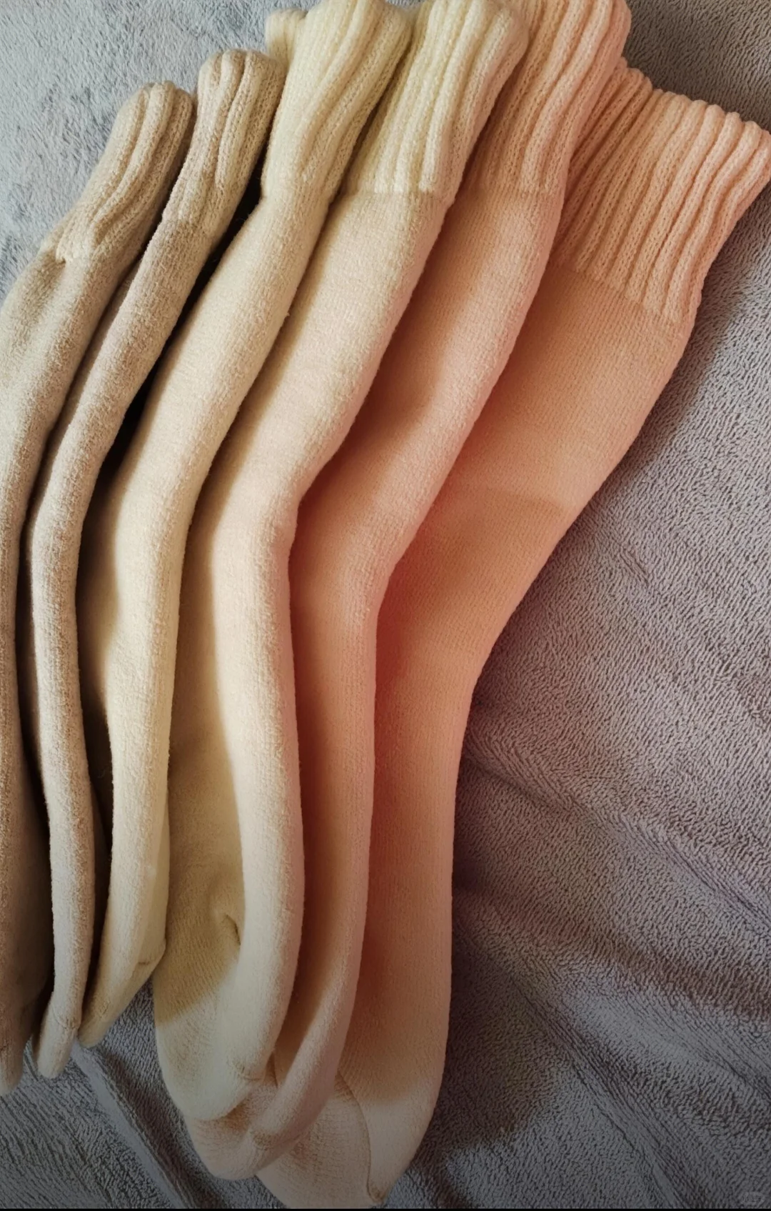 被问爆的冬日软fufu袜子！踩进云朵里的快乐