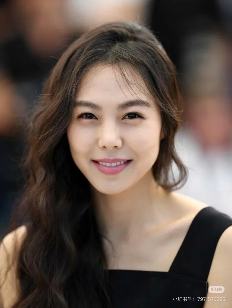 她怎么这么吸引我～