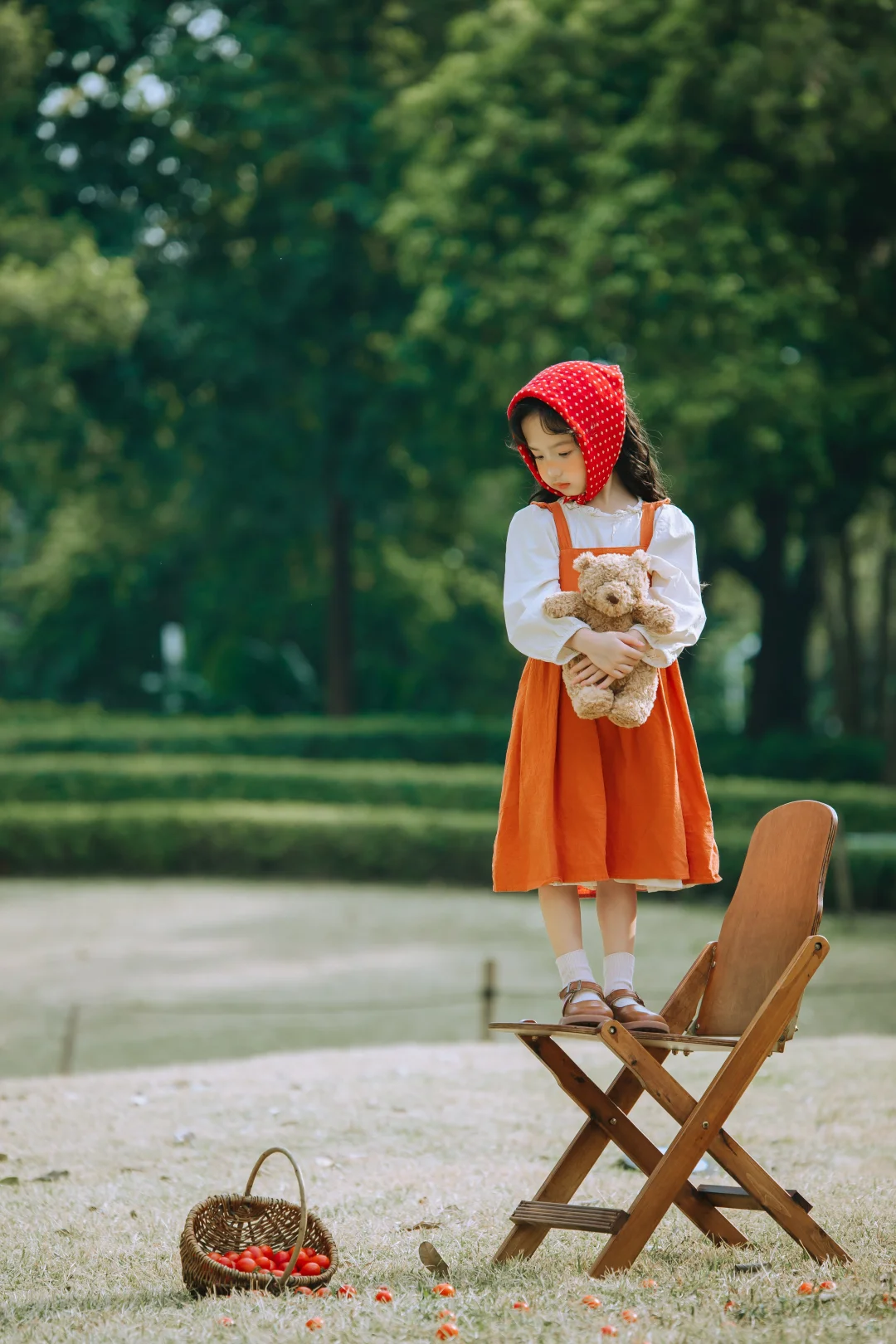 广州深秋森林大片｜秋日复古森系童话女主角