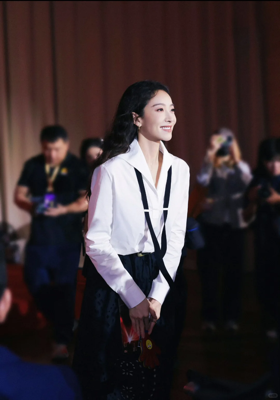 美丽宋茜 全套Louis Vuitton亮相金鸡电影节