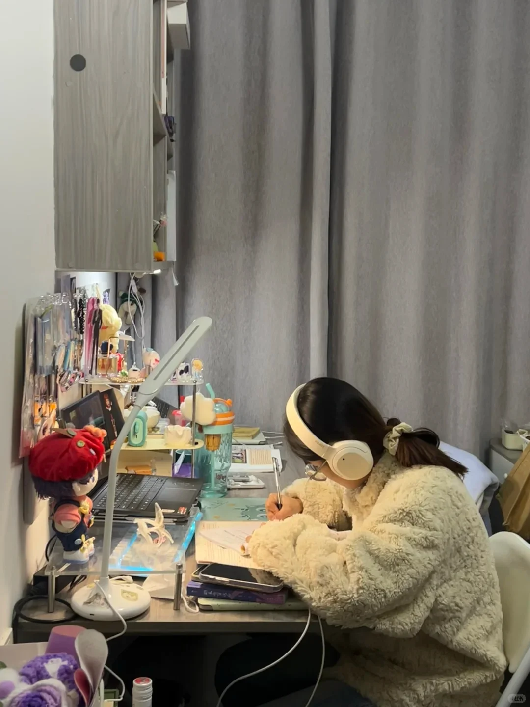 这就是姐去年在家学数据分析的真实强度...