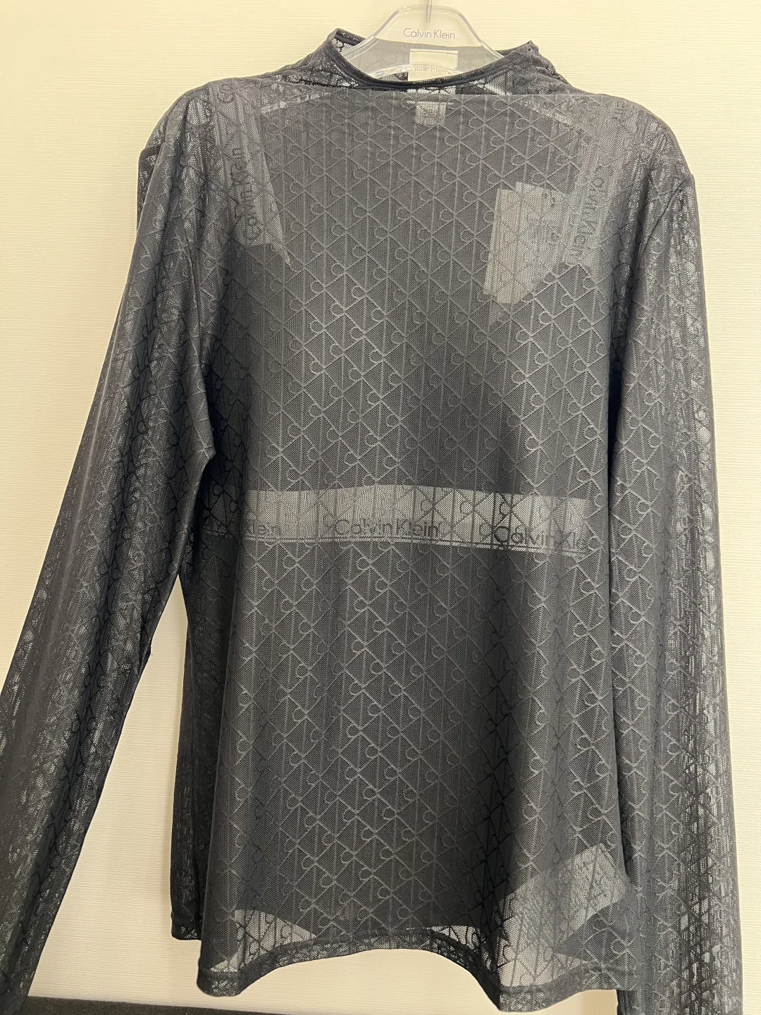 什么 这是CK家的吗？太绝了 透视网纱罩衫