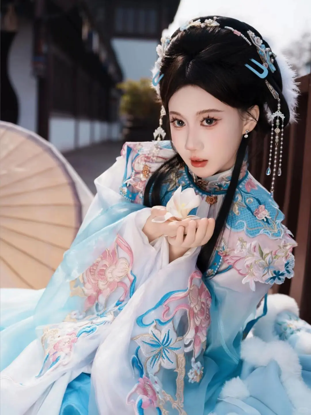 南京写真｜庭前三千梨花树，再无一枝入我心