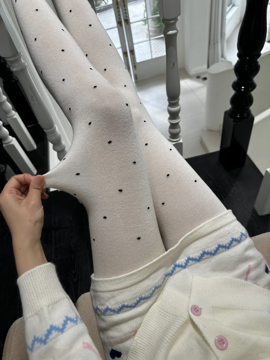 好美的波点白色连裤袜！好有千金感