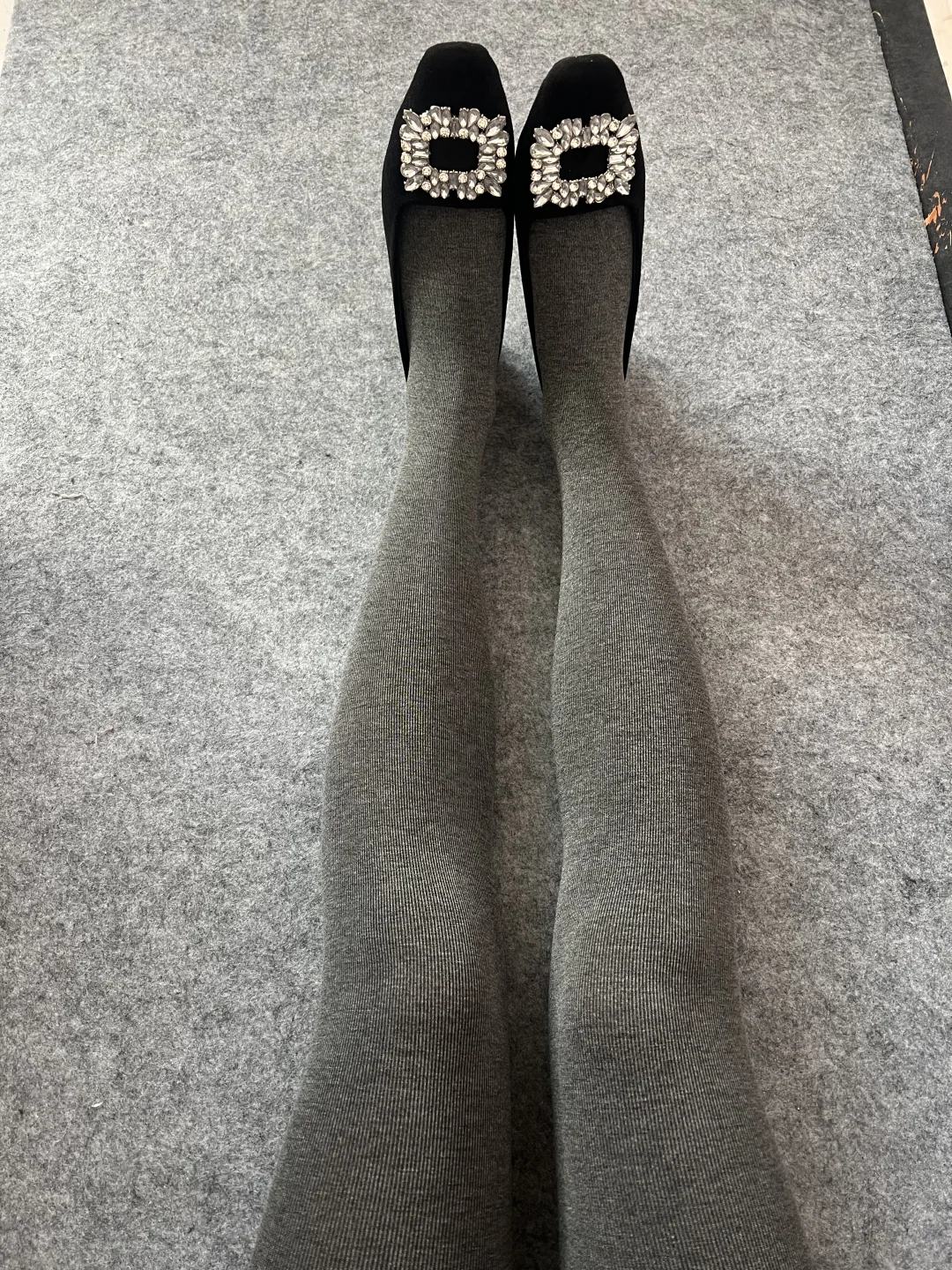 穿上新裤子一天的心情都美美哒🎀