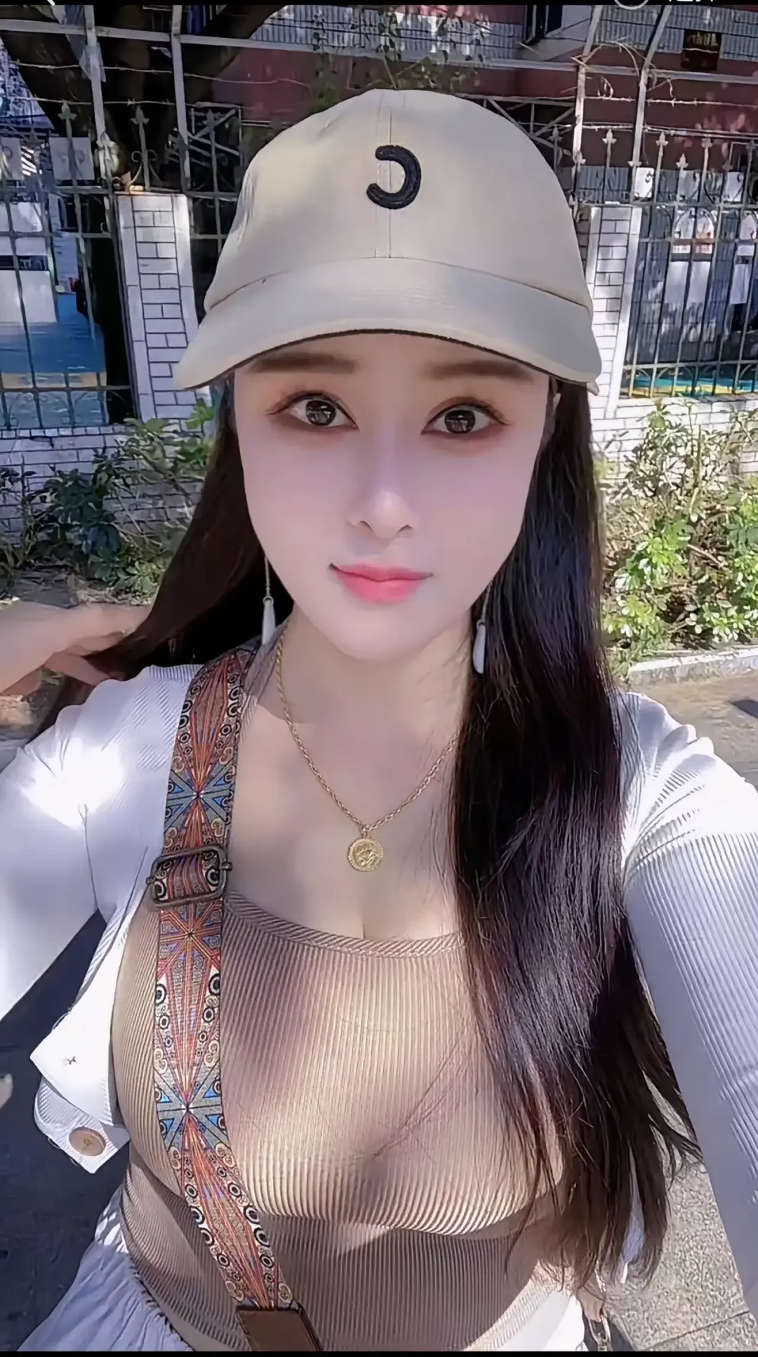 谁能拒绝这么甜的妹子！😭