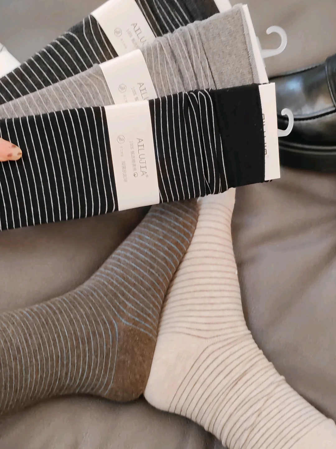 🍃天凉了～终于可以穿条纹袜百搭鞋噜