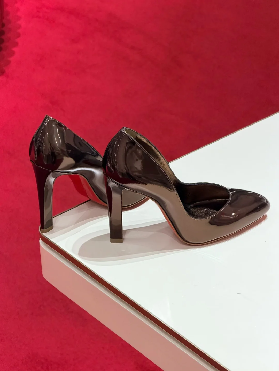 CL｜金属色小高跟