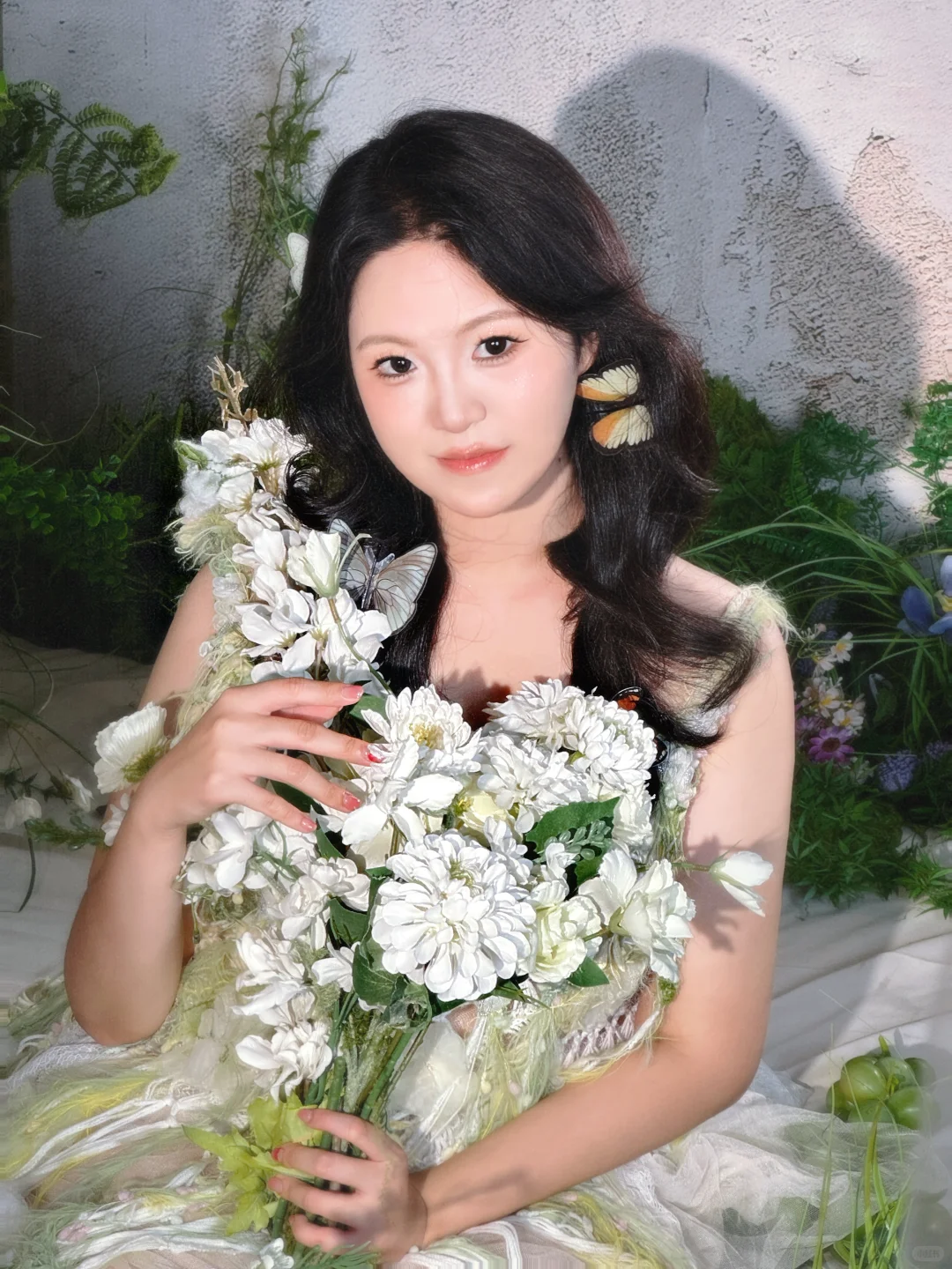 惊！！某女大学生周末竟然。。。。