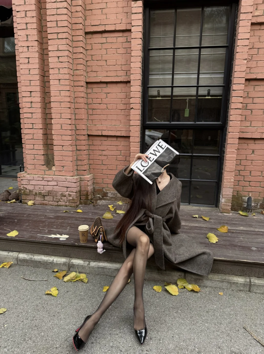 再说废话，就用高跟鞋踩你嘴