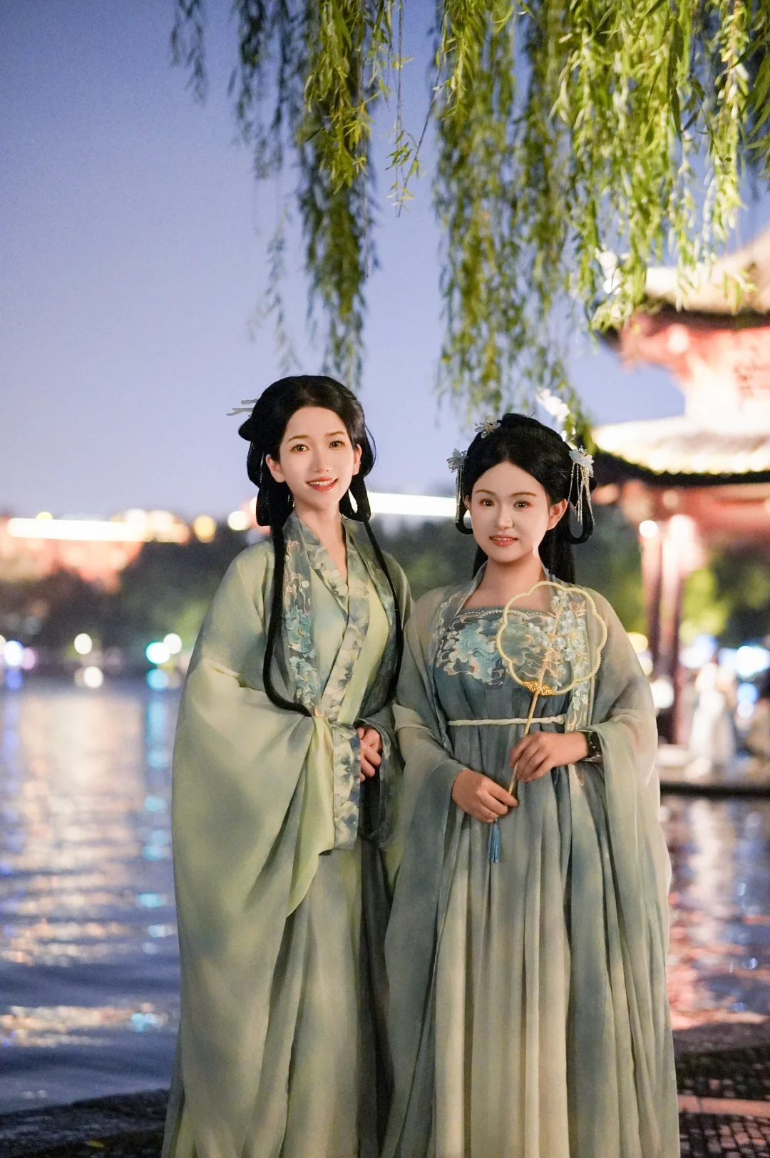 杭州西湖汉服写真，30精修30底片全送‼️