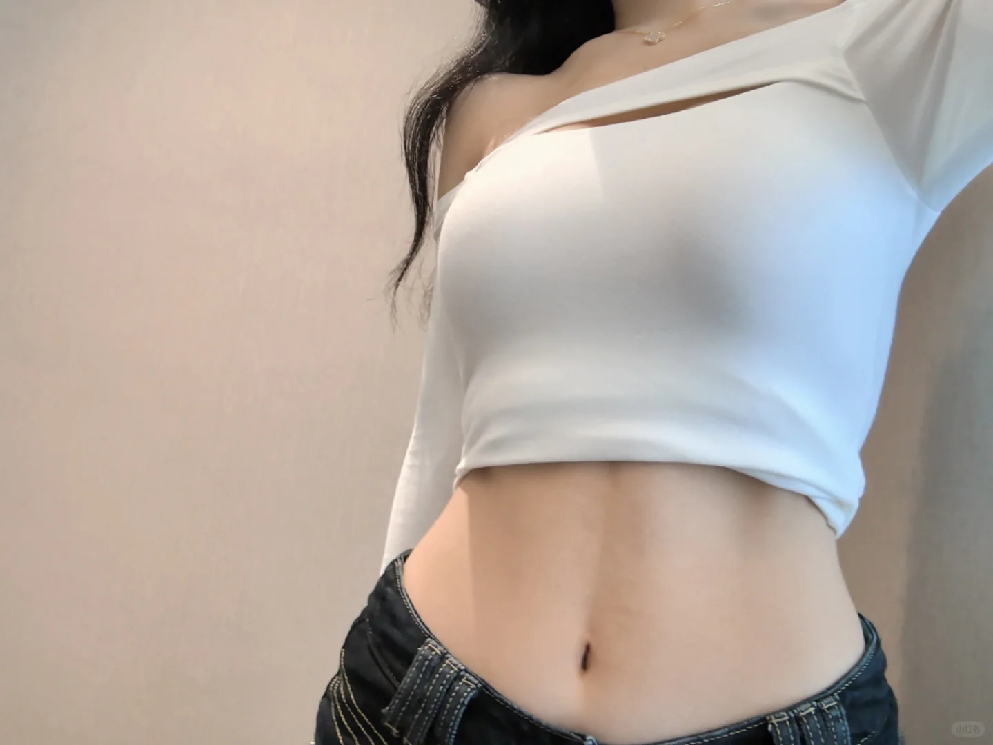 韩漫白色战衣🤍