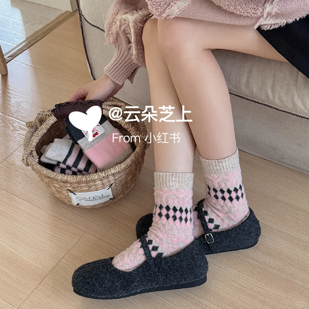 一整个爱的袜子！秋冬必备🍂