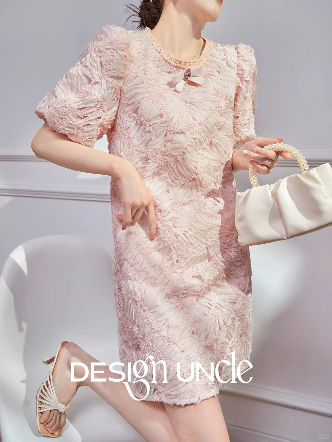 DGU|这件裙子太懂女生的心思了！！！