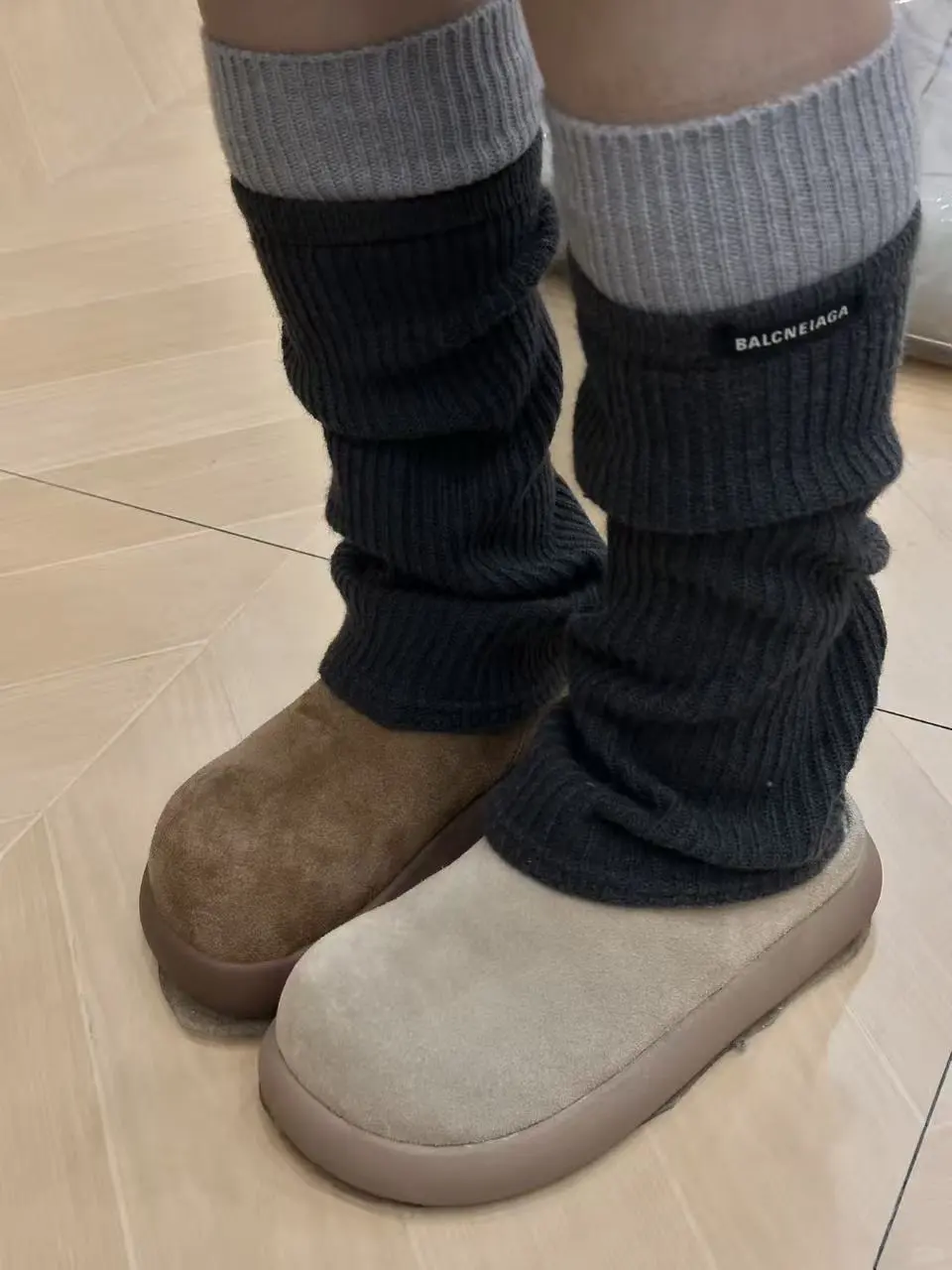 终于找到一双百搭的长筒袜！