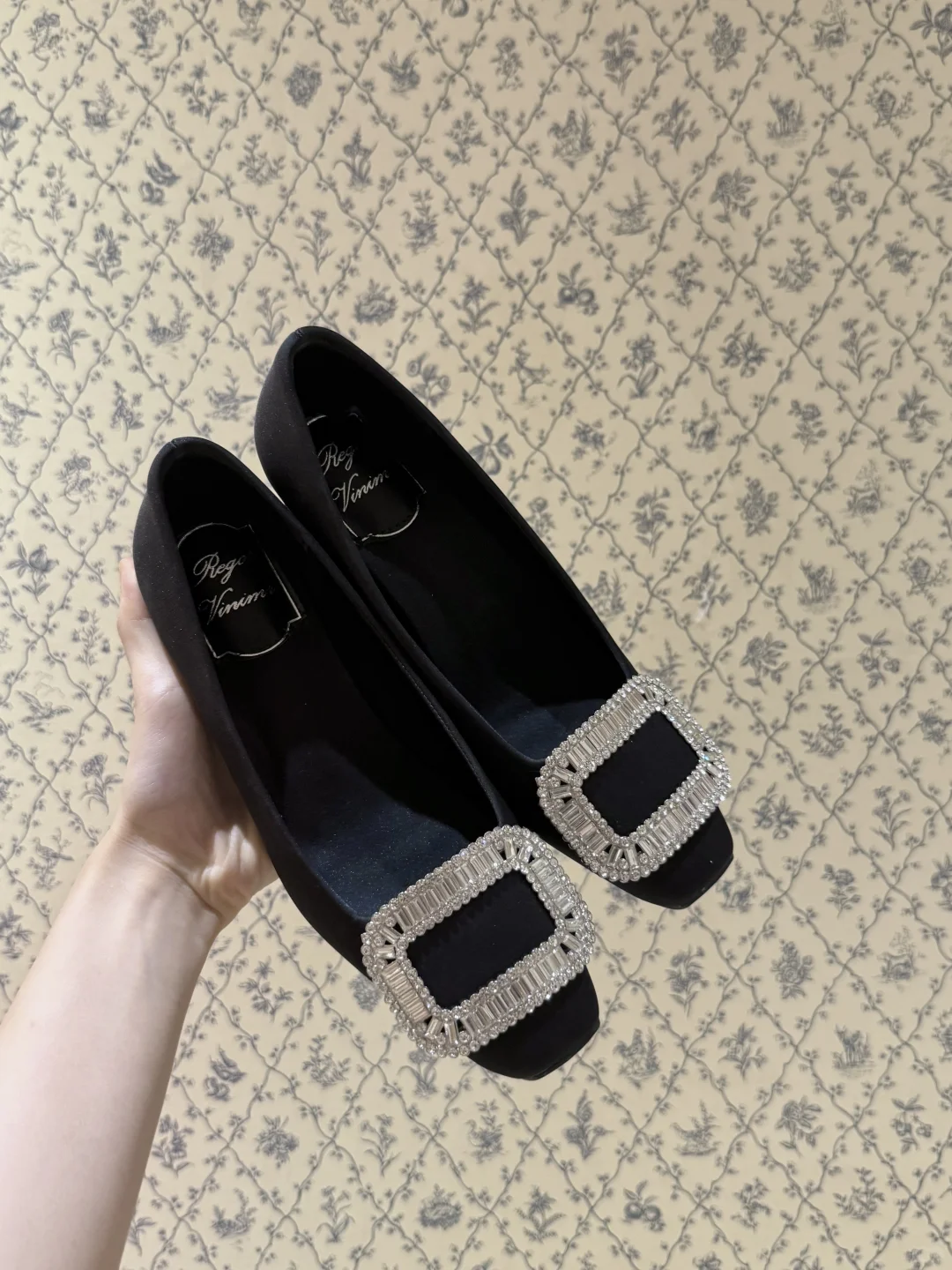 真&ldquo;商务女主&rdquo;钻扣高跟