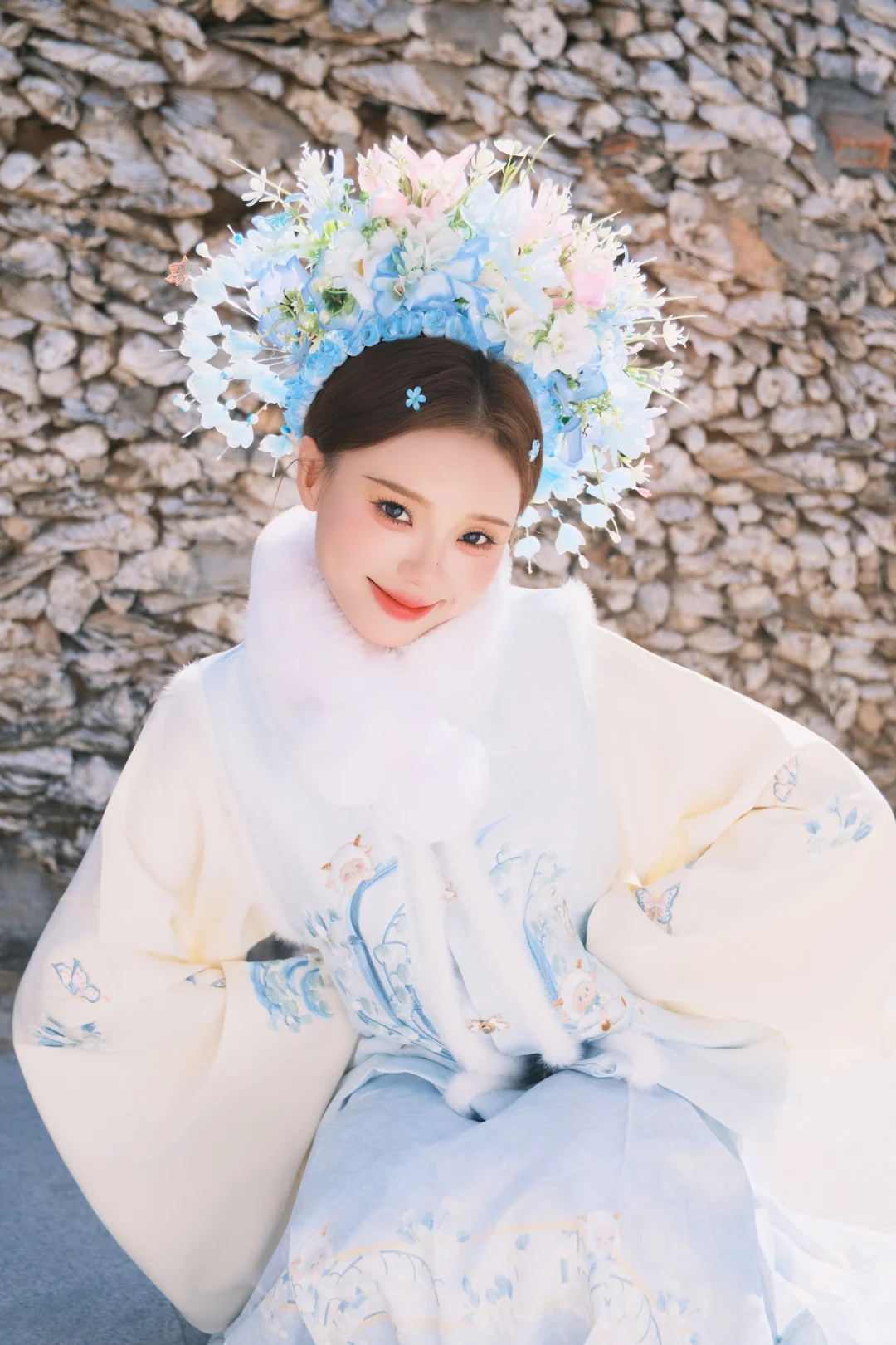 冬日簪花攻略！9 种热门款直接抄作业不踩雷