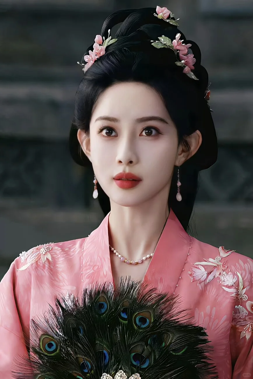 Share |桃花映江山壁纸分享~孟子义姜桃花~