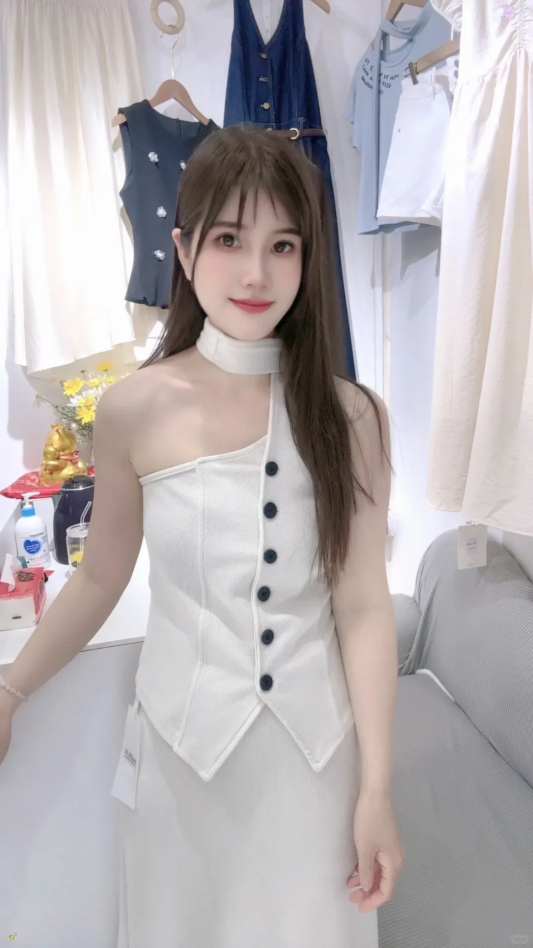 这种设计感裙装谁穿谁好看～