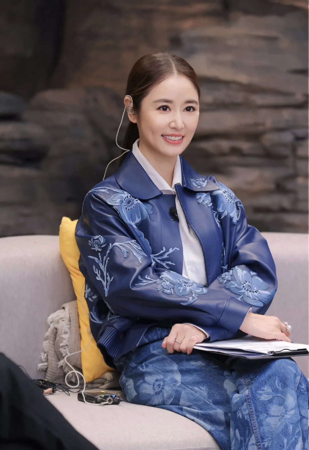 林心如再见爱人最新造型，优雅贵气💙