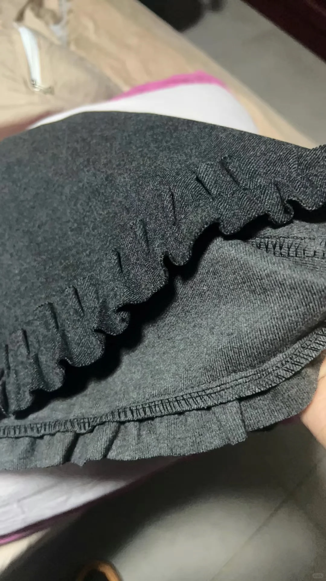 秋冬百搭木耳边女裙