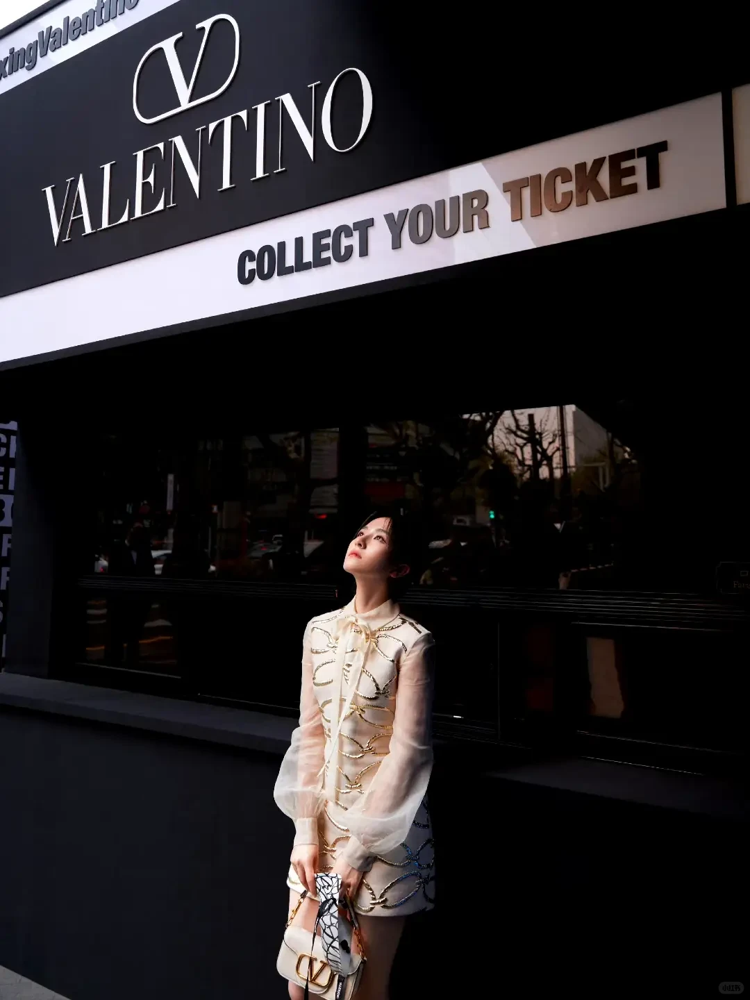 关晓彤vs李兰迪穿华伦天奴是&ldquo;风格适配度&rdquo;