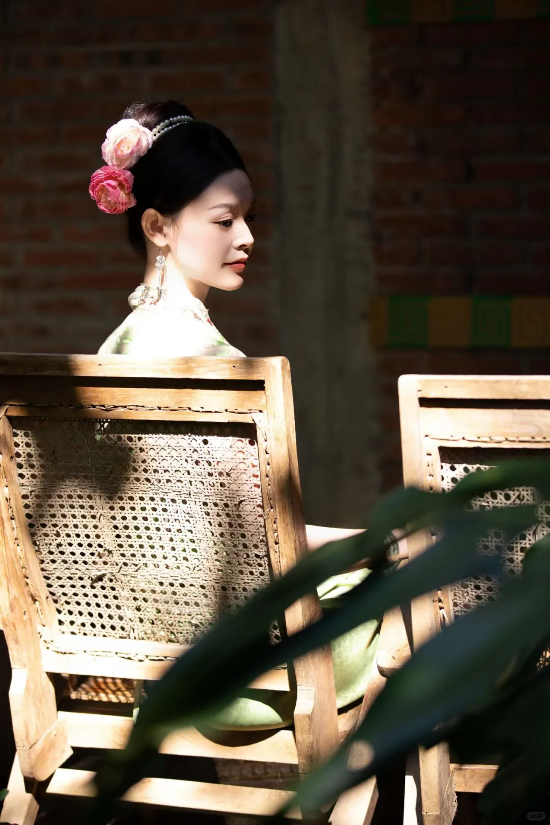 芒市傣妹写真｜在傣楼光影里当一天！